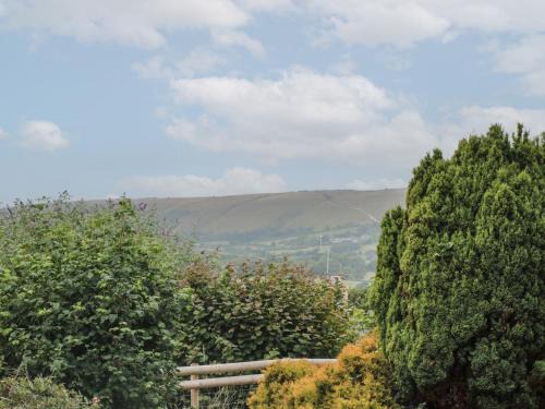 Swanage House | Cozy Retreat at The Cabin – 4-Star Guest Rated 9.3/10