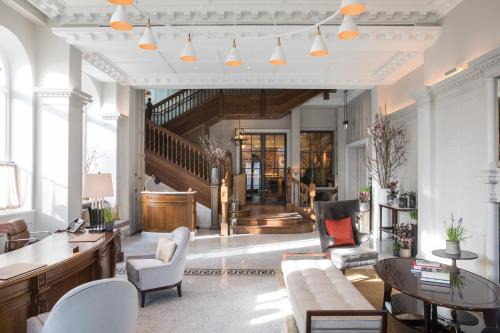 Brompton & Hans Town Hotel | Experience Elegance at The Cadogan, A Belmond Hotel