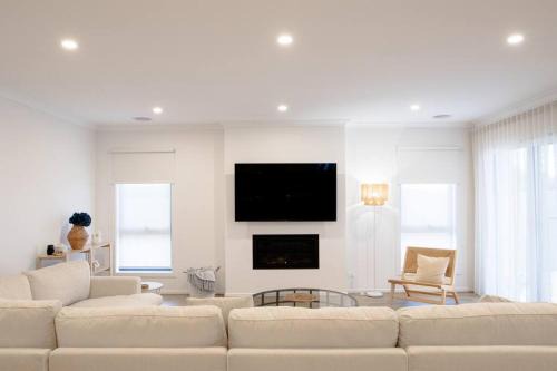Capel Sound House | Tranquil Oceanfront Escape at The Capel - Rated 9/10