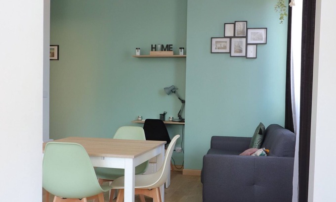 Chanteloup-les-Vignes Apartment | Experience Comfort at The Captain's Lair with Spa & Hot Tub