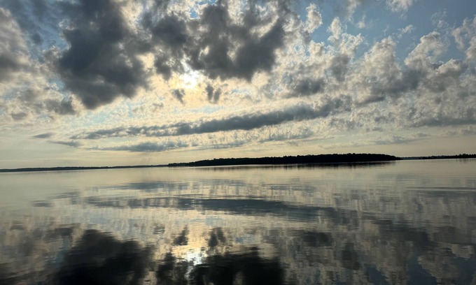 Severn House | Experience The Captains Lake House with Oceanfront Views