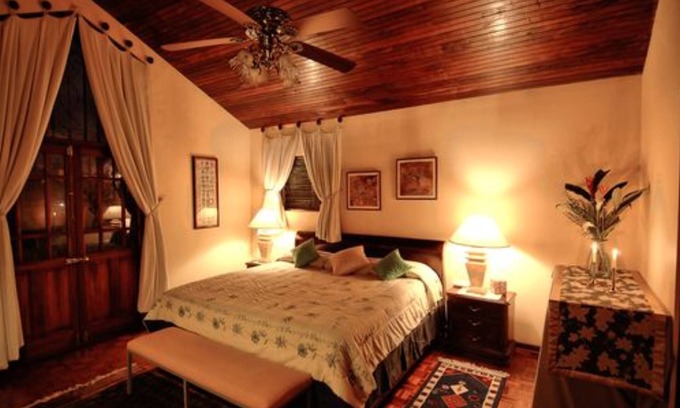 Ciudad Cariari Bed & Breakfast | Top-Rated Comfort at The Cariari Bed and Breakfast