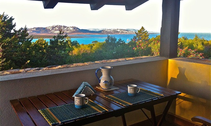Stintino House | Oceanfront Casita by the Mediterranean Sea - Guest Rated 10/10