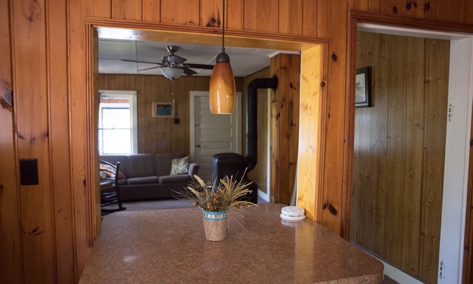 Hawks Cottage | Serene Cattail Cottage: Ocean & Lake Views Await You