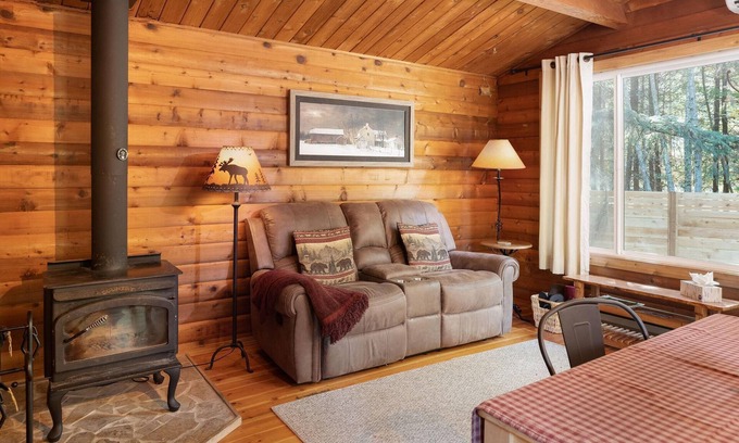 Packwood Cabin | Experience The Cedar Cabin: Secluded Getaway with Spa