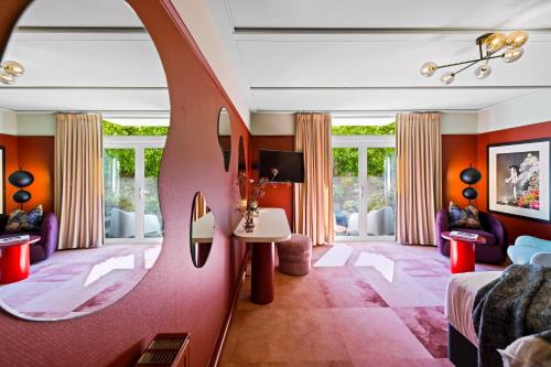 Queenstown City Centre Hotel | Experience The Central Private Hotel by Naumi Hotels