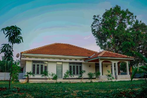 Valikamam East House | Budget-Friendly Stay at The Chapters with Breakfast Included