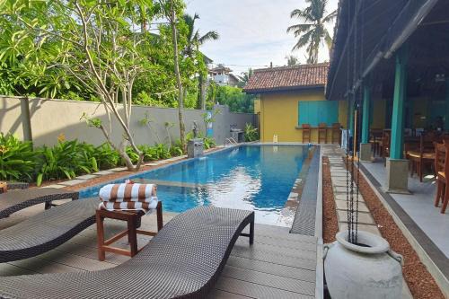 Thiranagama Hotel | Discover The Chariot Hikkduwa Resort with Oceanfront Bliss