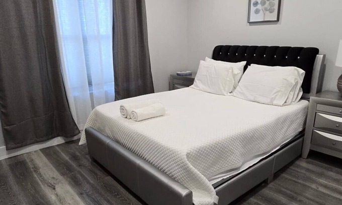 Paterson Apartment | The Charming Suite: 1BR close to NYC