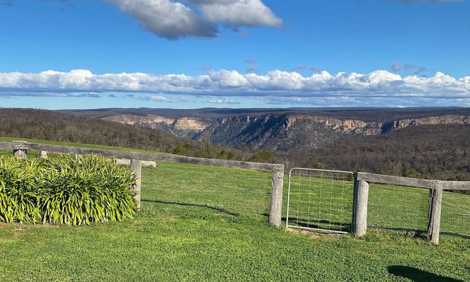 Tallong House | Unforgettable Stay at The Chase 100 Acre Country Lodge