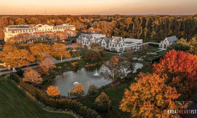 East Brunswick Hotel | Experience Elegance at The Chateau Grande Hotel
