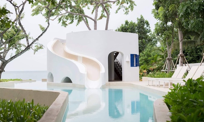 Nong Kae Apartment | Beachfront Bliss: The Che Pool Access by Away Awaits