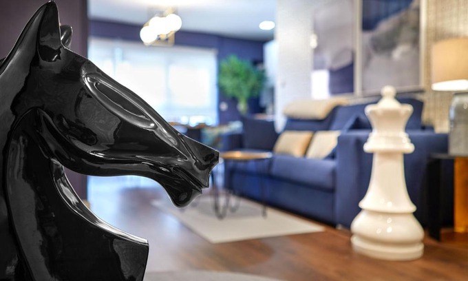 Uribarri Apartment | Comfortable Stay at The Chess House - Guest Rated 9.4