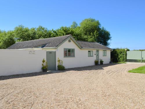 Willesborough House | Pet-Friendly Retreat at The Chicken Shed: Rated 8.8/10