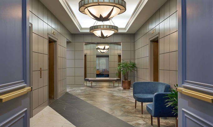 The Galleria Hotel | Relaxing Stay at The Chifley Houston, Tapestry Collection