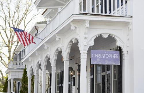 Edgartown Bed & Breakfast | Discover The Christopher: Oceanfront Bliss in Edgartown