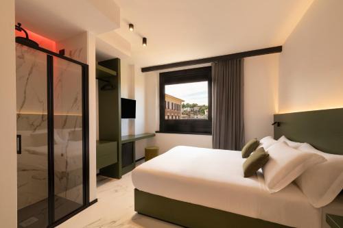 Ancona Hotel | Pet-Friendly Haven at The City Hotel with Top Ratings