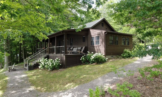 Skaneateles House | Elegant Retreat at The Classy Camp with Lake Views