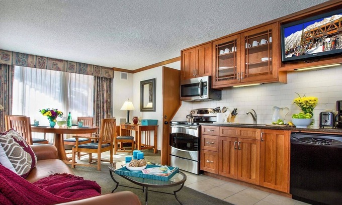 Salt Lake Mountain Resorts Condo | Experience The Cliff Lodge: Ski-in/Ski-out Comfort Awaits