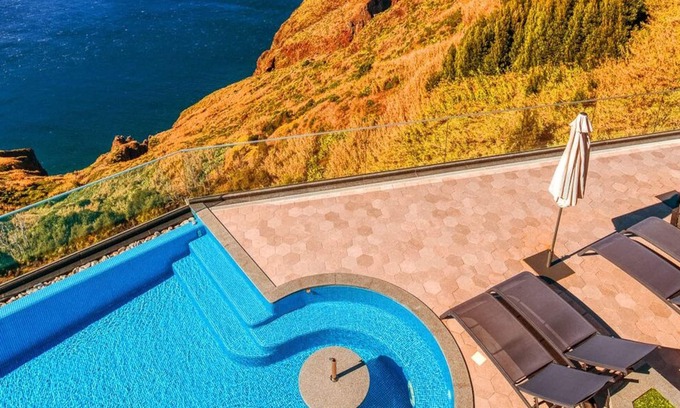 Faja da Ovelha House | Exceptional Stay at The Cliffhouse with Pool & Spa