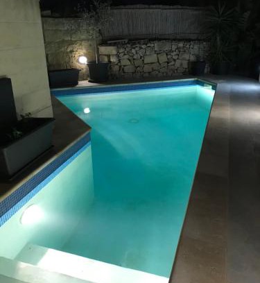 Ggantija Bed & Breakfast | Discover The Cloisters Bed And Breakfast with Ocean Views