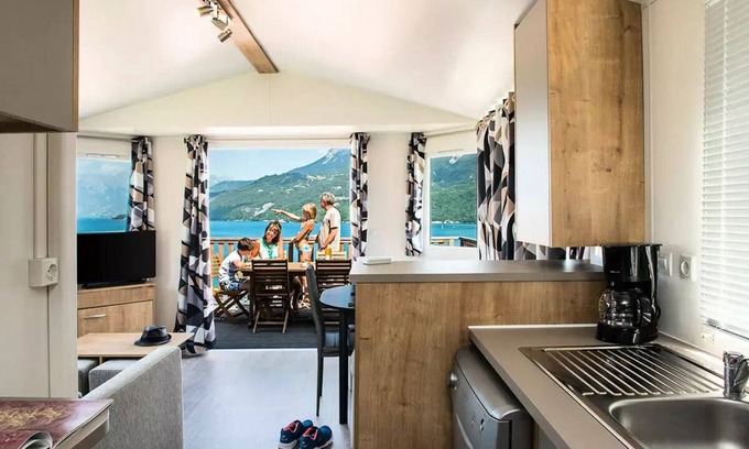 Chorges Ski Chalet | Cozy Retreat at Clos of the Ecrin du Lac with Pool & Spa