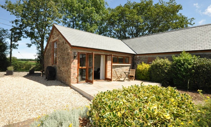 Littleham House | Unforgettable Stay at The Coach House with Indoor Pool