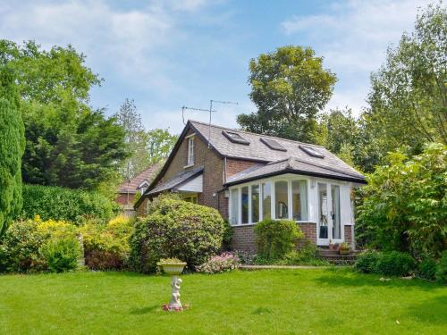 Southampton House | Discover The Coach House: 4-Star Hotel for Families & Pets