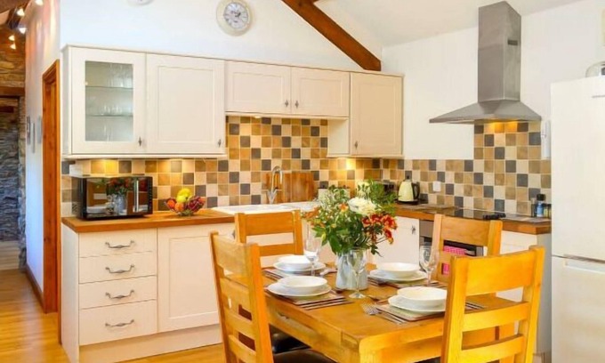 Gulworthy Cottage | Unforgettable Stay at The Coach House - Pets Welcome!