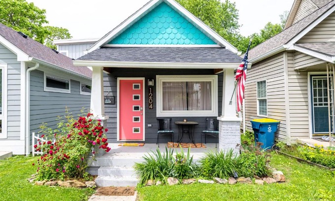 Fountain Square House | Colorful Cottage in Fountain Square - 4 Star Guest Rated