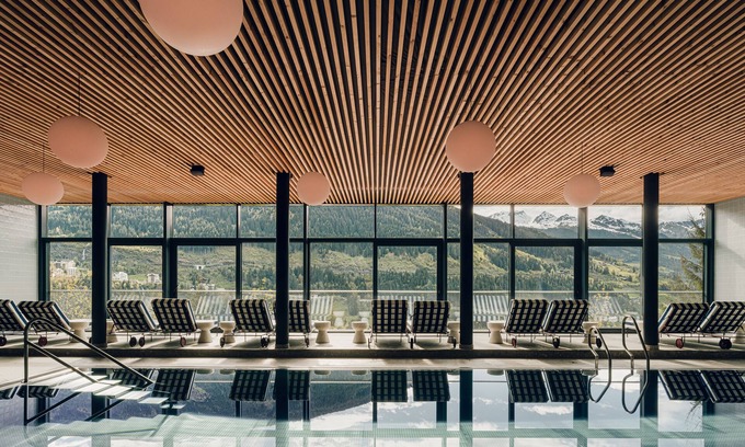 Bad Gastein Hotel | Experience The Comodo Bad Gastein - 4-Star Spa and Pool Retreat