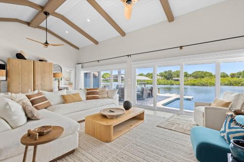 Clearwater House | Stylish Stay at The Contempo Flamingo with Pool & Hot Tub