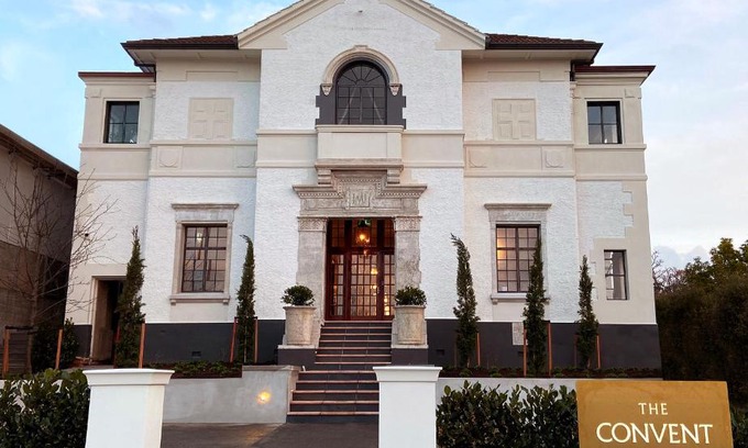 Grey Lynn Hotel | Inviting Stay at The Convent Hotel with Family-Friendly Amenities