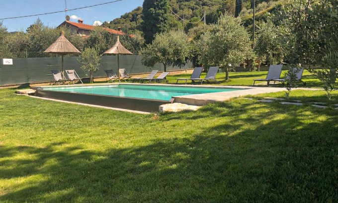 Magione Apartment | Inviting Stay at The Coot Complex "The Cavijone" with Views