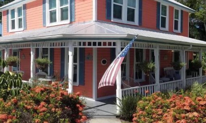 Fort Pierce Apartment | Relax at The Coral House: Oceanfront Apt near Beach
