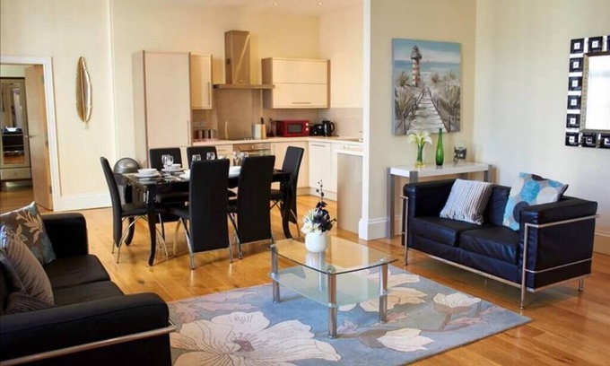 Southport Apartment | Enjoy Family Comfort at The Coral Suite Summa