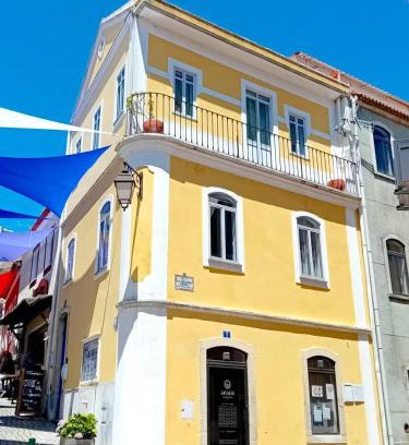 Monchique House | Guest Rated Corner House - Pet & Child-Friendly Retreat