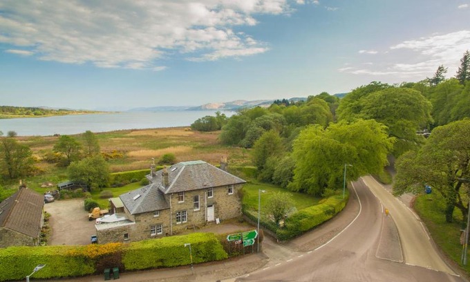 Lochgilphead Bed & Breakfast | Discover The Corran: Family-Friendly Retreat with 9/10 Rating