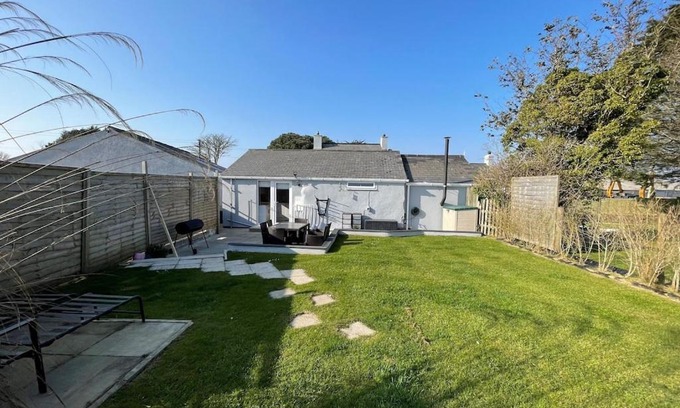 Truro House | Pet-Friendly Cottage with Ocean View in Cox Hill