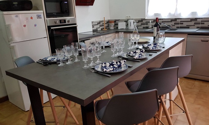 Nissan-lez-Enserune House | Inviting Cottage of the Mills with Pool & Pet-Friendly Stay
