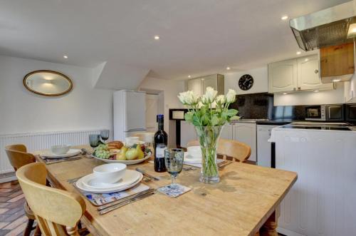Trentishoe House | Discover The Cottage: Pet-Friendly with a 9.7/10 Rating