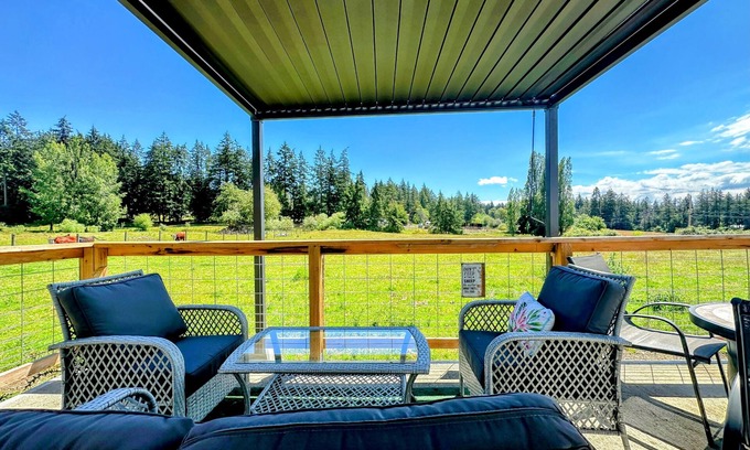 Yellow Point Other | The Cottage on the Farm