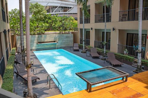 Lat Krabang Hotel | Relax at The Cottage Suvarnabhumi with Pool & Ocean View