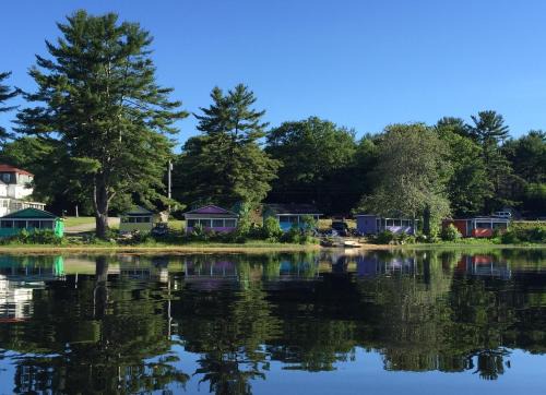 Northwood House | Pet-Friendly Cottages at Harvey Lake with Ocean Views