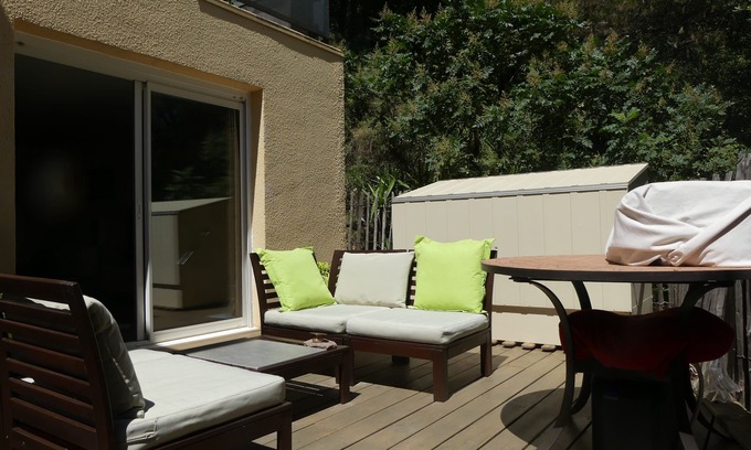 Aiguelongue House | Tranquil Retreat: Countryside Escape with Ocean Views