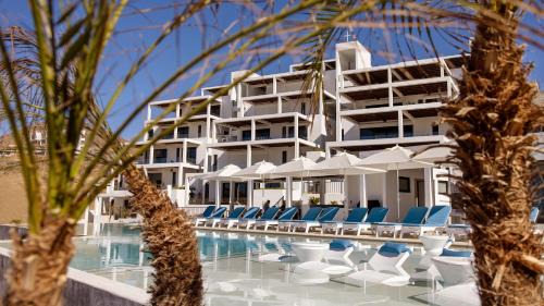 Cerritos Apartment | Discover Oceanfront Bliss at The Cove At Cerritos