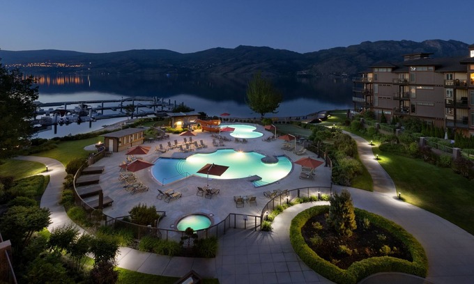 Westbank Resort | Discover The Cove Lakeside Resort: Exceptional 4-Star Escape