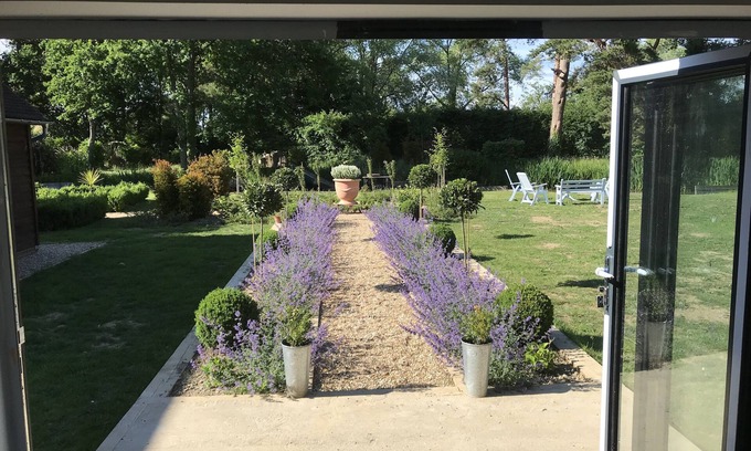 Tenterden House | Guest Rated 10/10: The Cowshed Barn Retreat in Tenterden