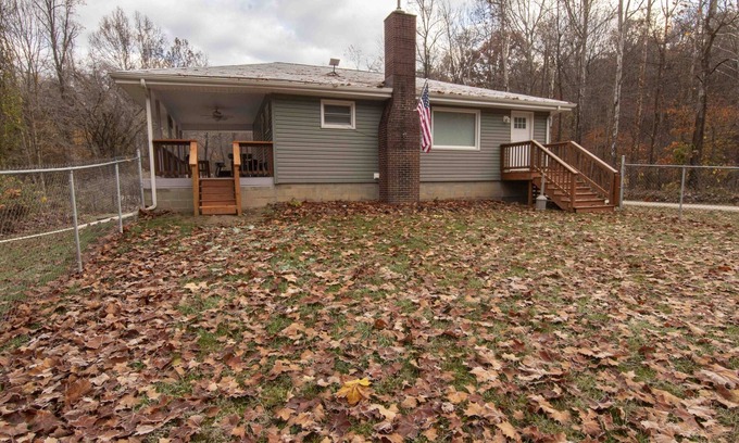 Logan House | Unwind at The Cozy Inn with Fenced Yard & Spa Amenities