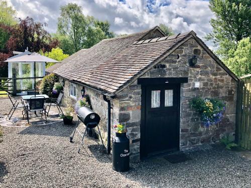 Kniveton House | Discover The Creamery: Pet-Friendly 4-Star Retreat